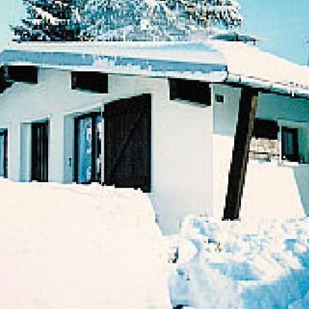 Chalet Charmant A Metabief Avec Vue Sur Montagnes Luaran gambar